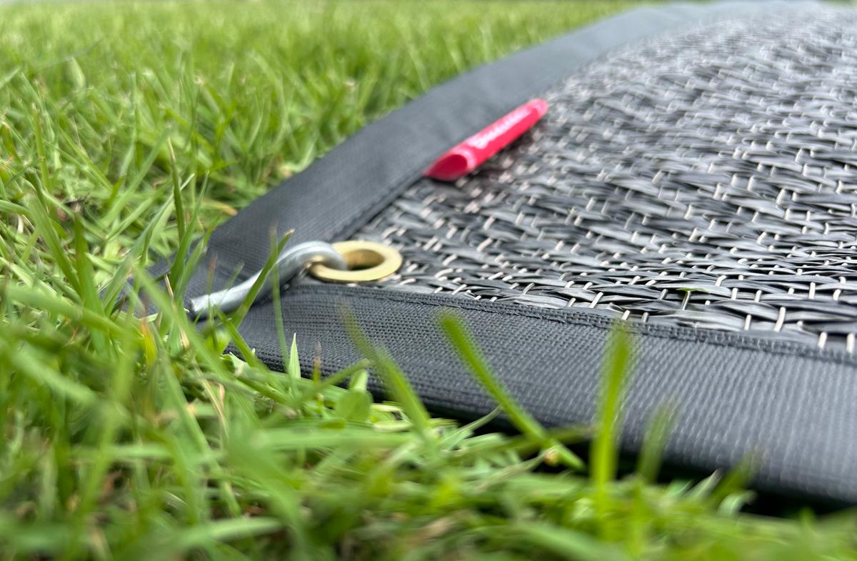 Umrandeter Zeltteppich – Isabella – Camping Cocooning