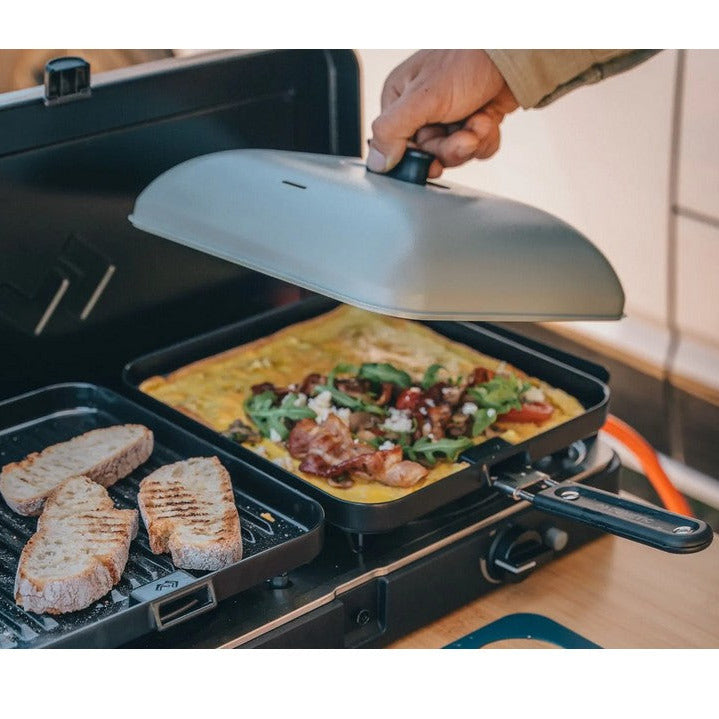 2 Cook grill plate and other accessories - Cadac