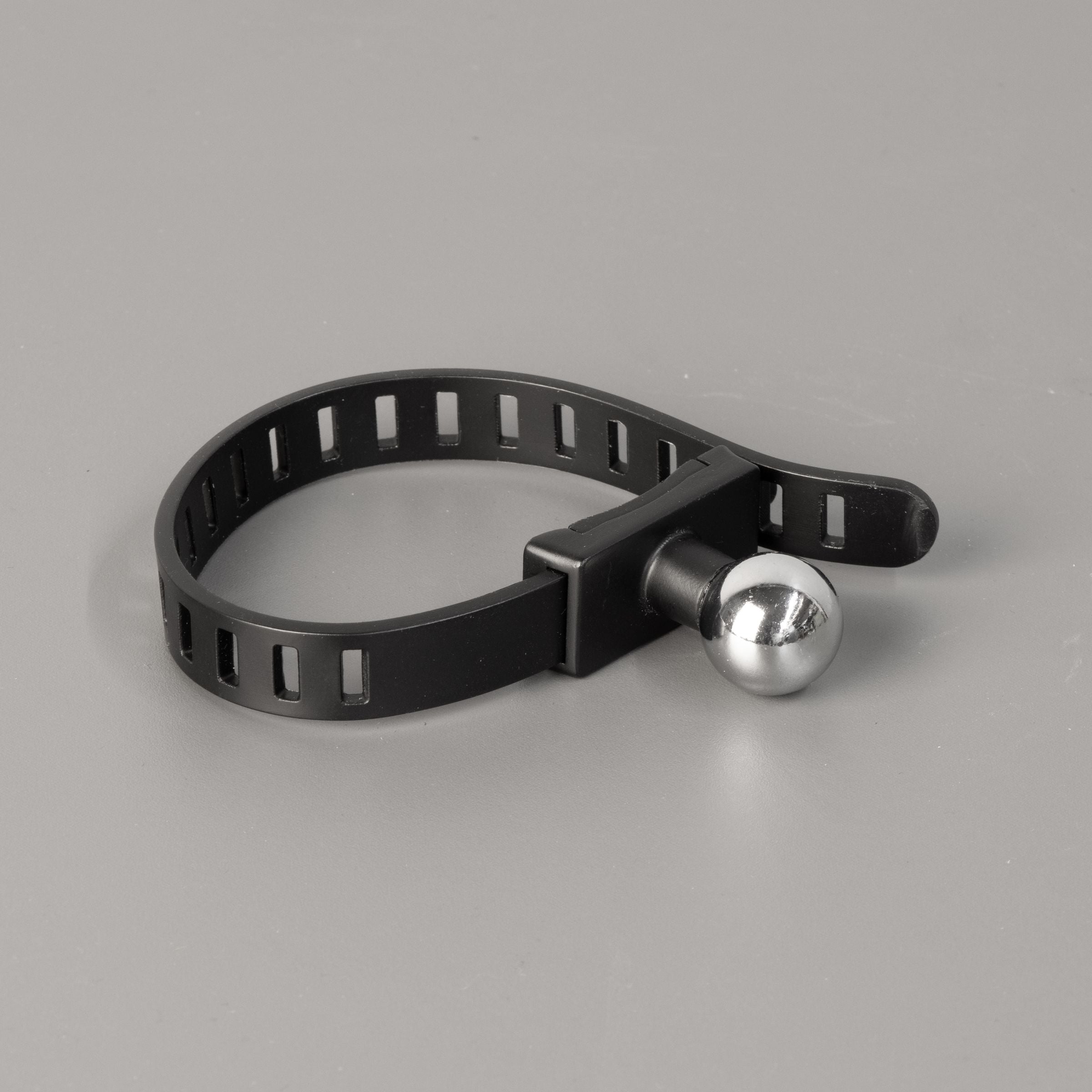 Lighting Mobile Meets Modular - Easy by FH Lighting