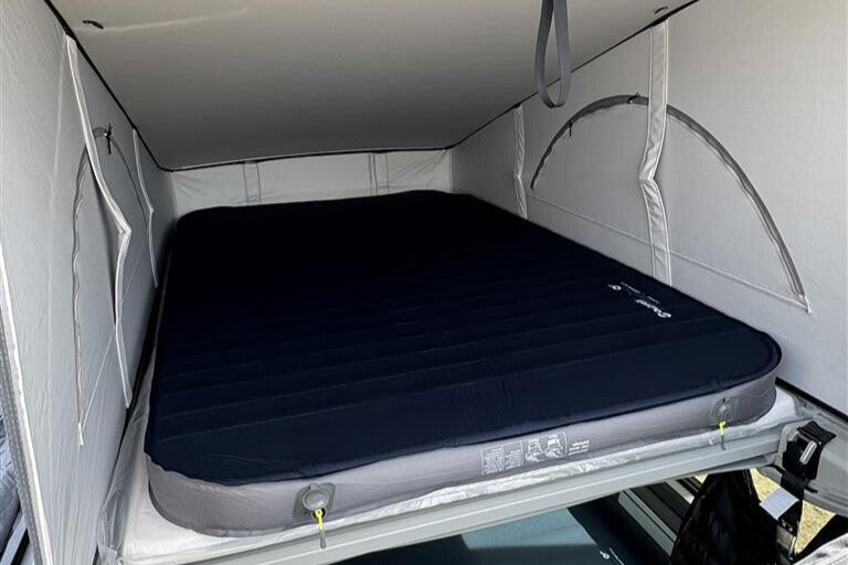 Outwell quick inflatable mattress Dreamboat - campervan