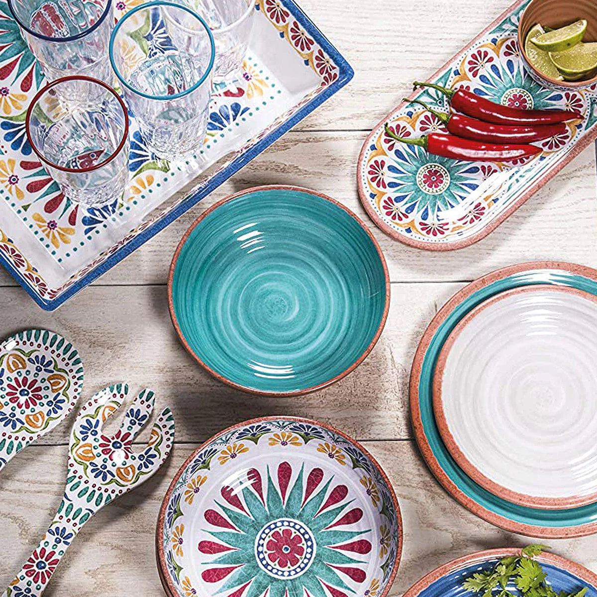 Durable and high-quality melamine tableware with vibrant southern print Rio Medallion