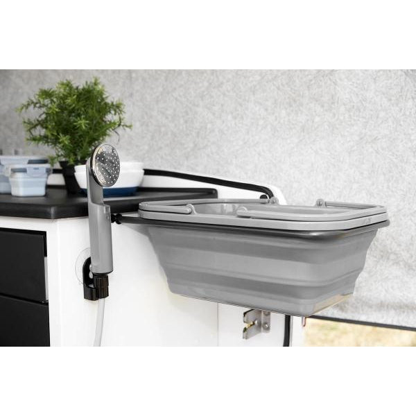 Wiederaufladbarer 2-in-1-Wasserhahn mit Duschkopf und Kompressor – Isabella