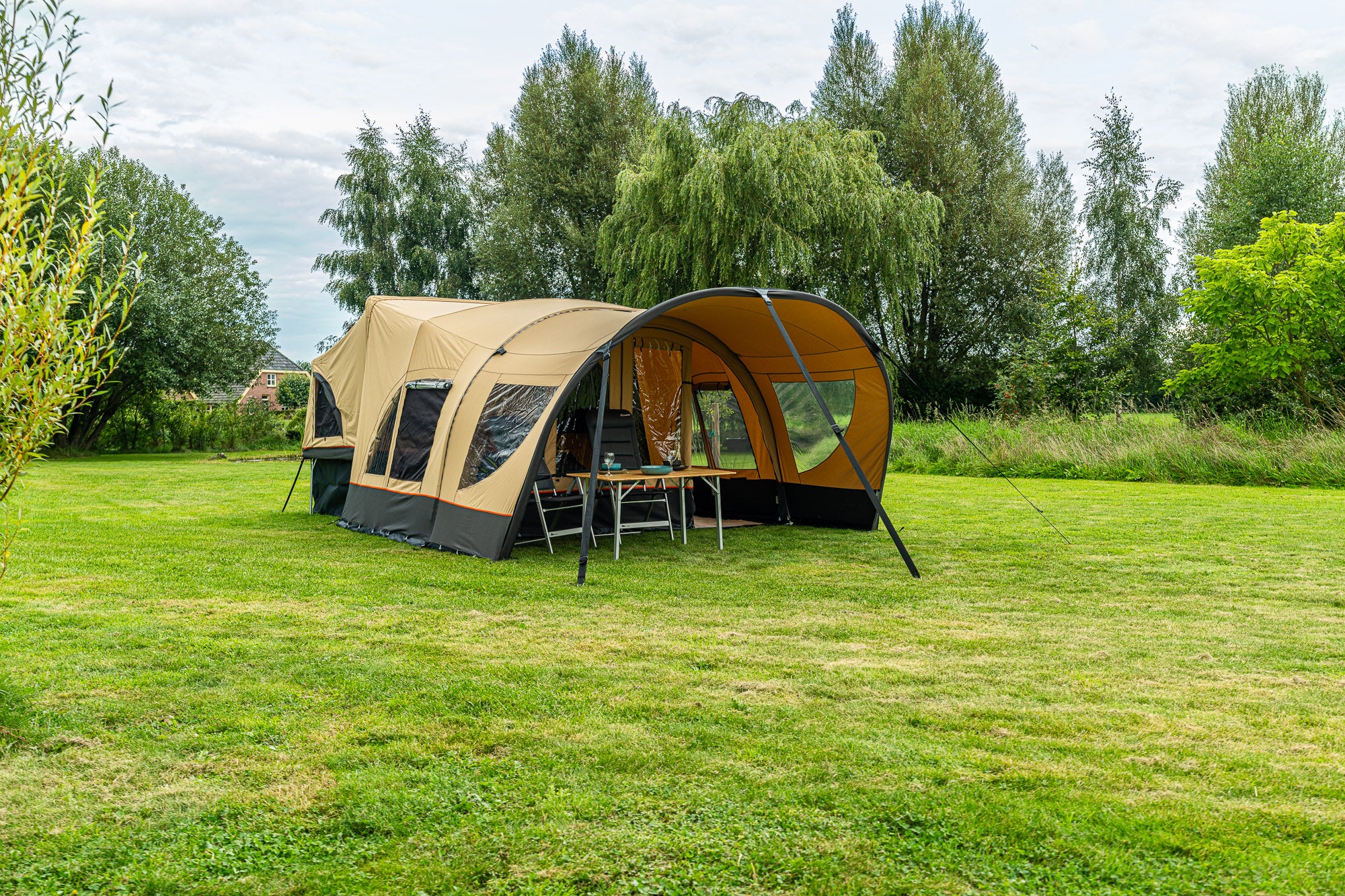 Folding trailer Alpenkreuzer Campfire