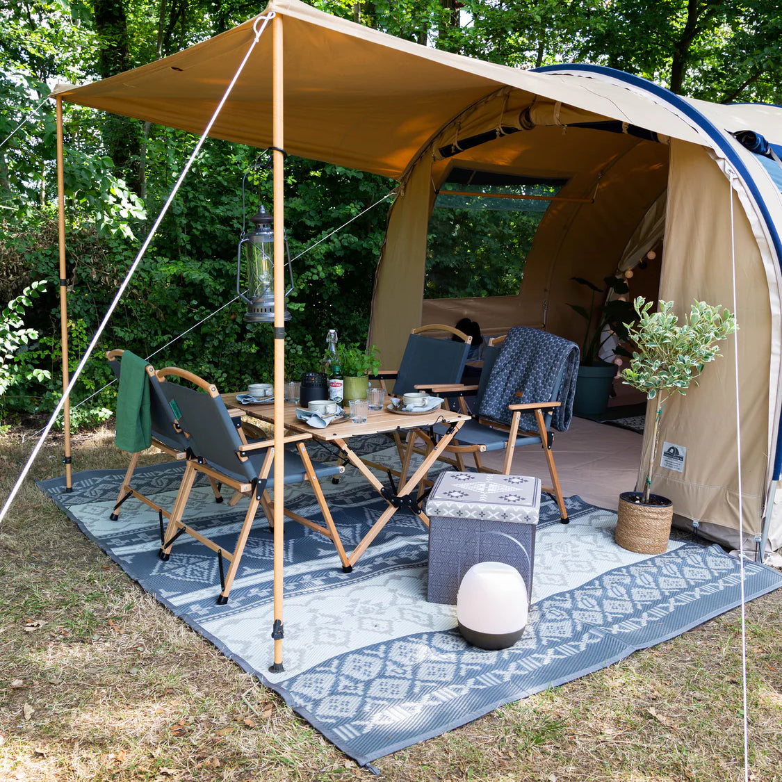 Lightweight outdoor carpet Sapporo 550 x 250 cm