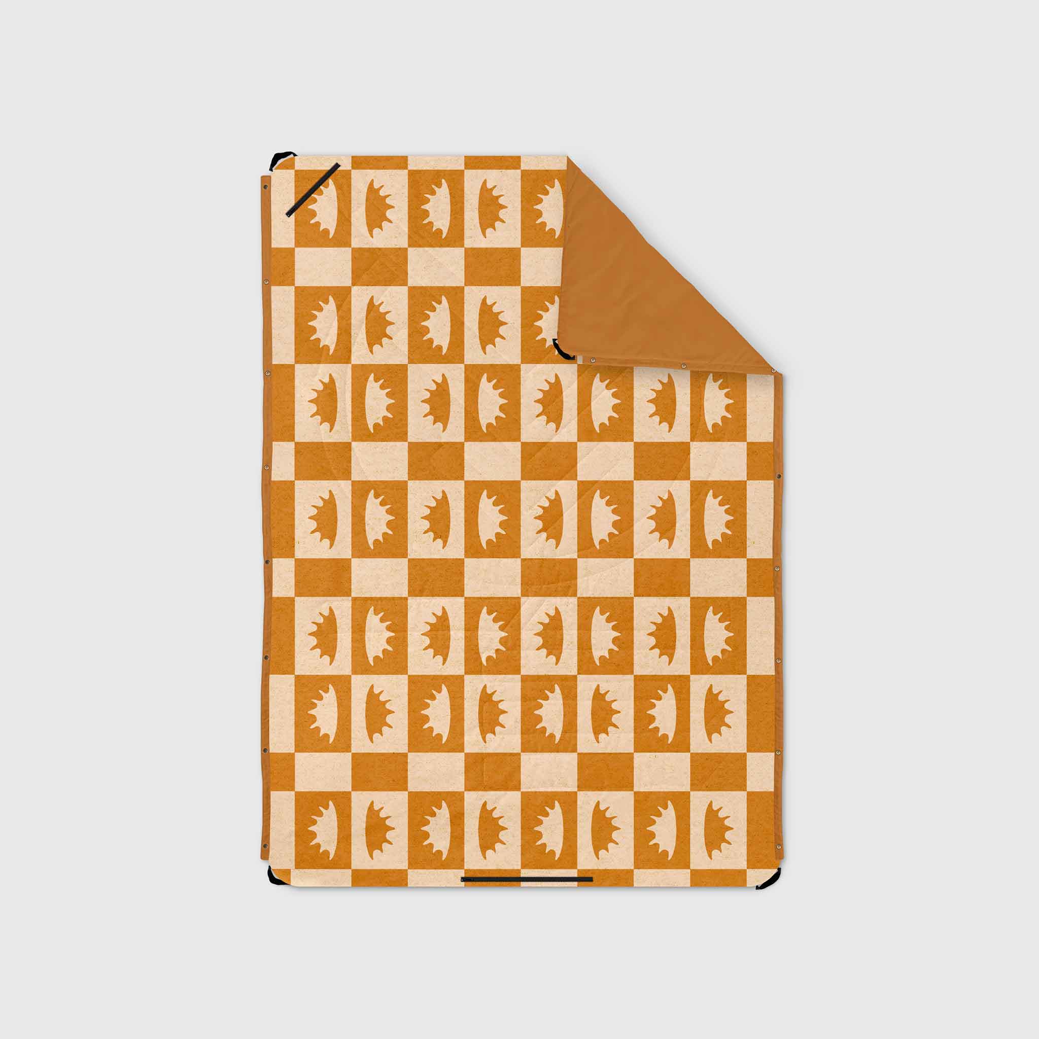 Blanket for picnic and beach -Voited