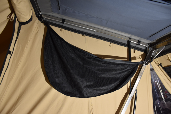 Hanging storage space to be attached with carabiners for NaïtUp TRIUP-QUATRO-FAMILY