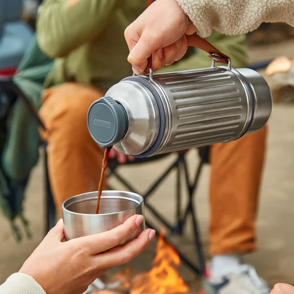 Thermos bottle with 2 cups Explorer Flask Duo - Black + Blum