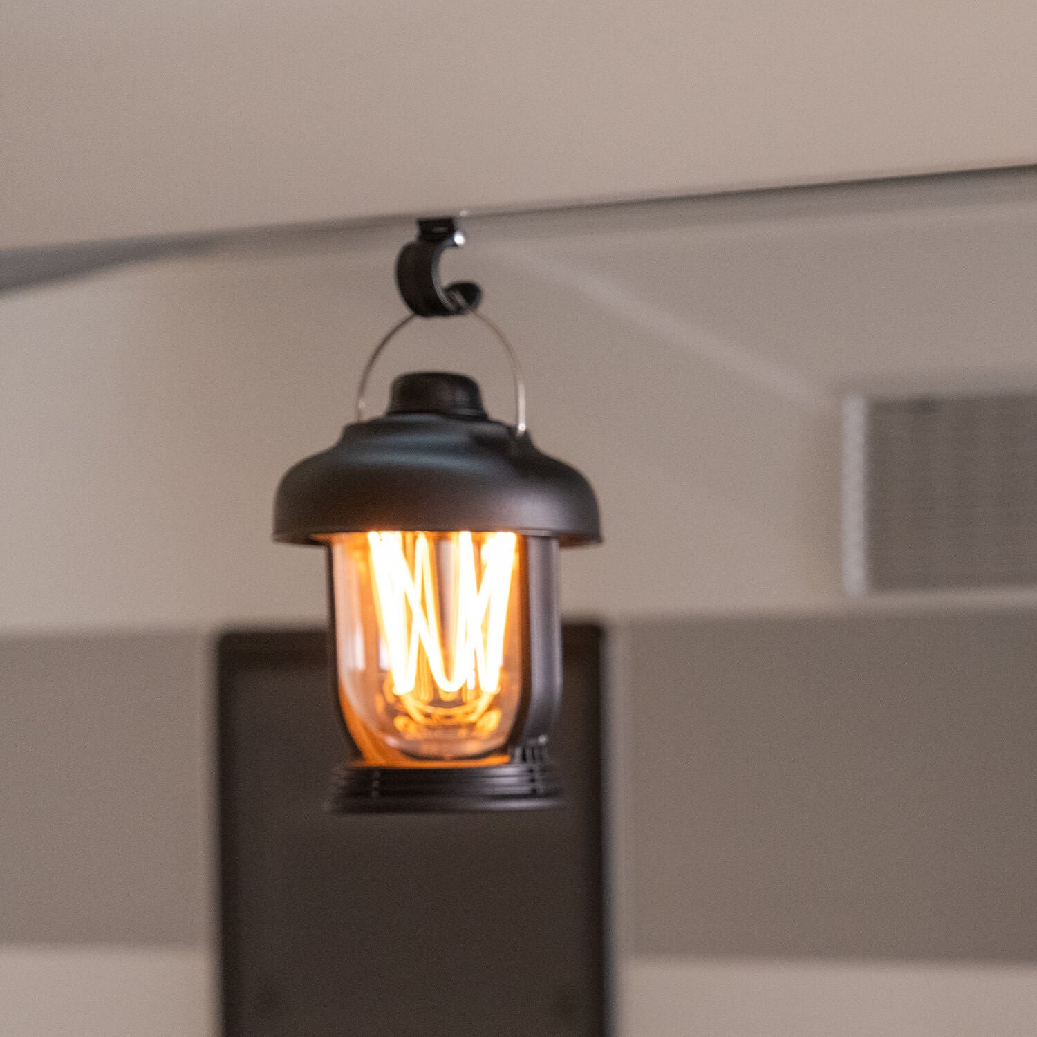 Set of 8 hooks for the Thule and Dometic awning rail - Haba