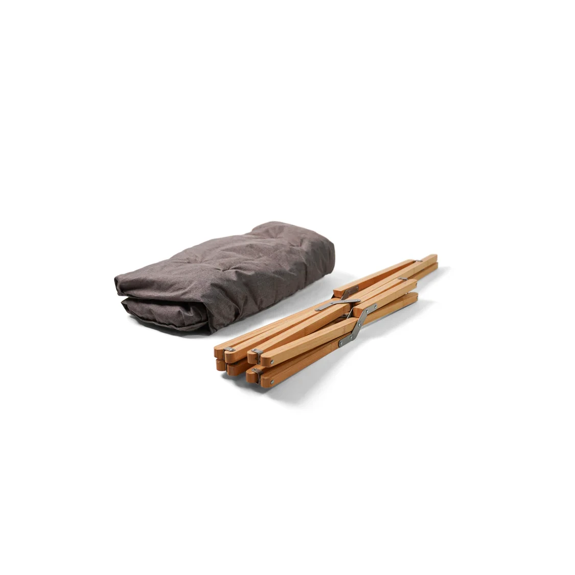 Lounge chair Yzeron - Human Comfort