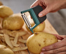 Julienne slicer with potato stain remover - Joseph-Joseph