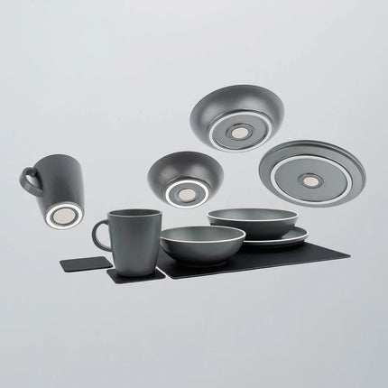 Magnetic 11-piece plastic dinnerware set - Silwy