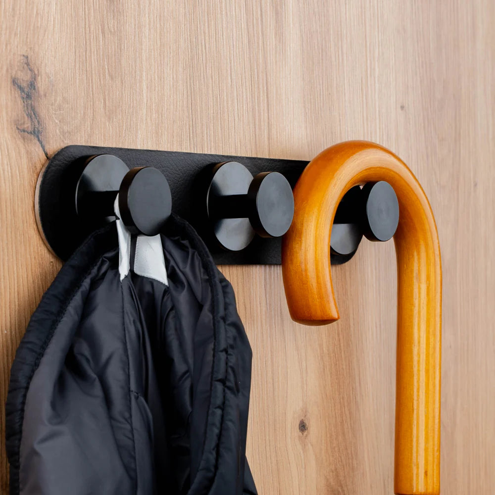 Metal strip for magnetic attachment of Silwy products