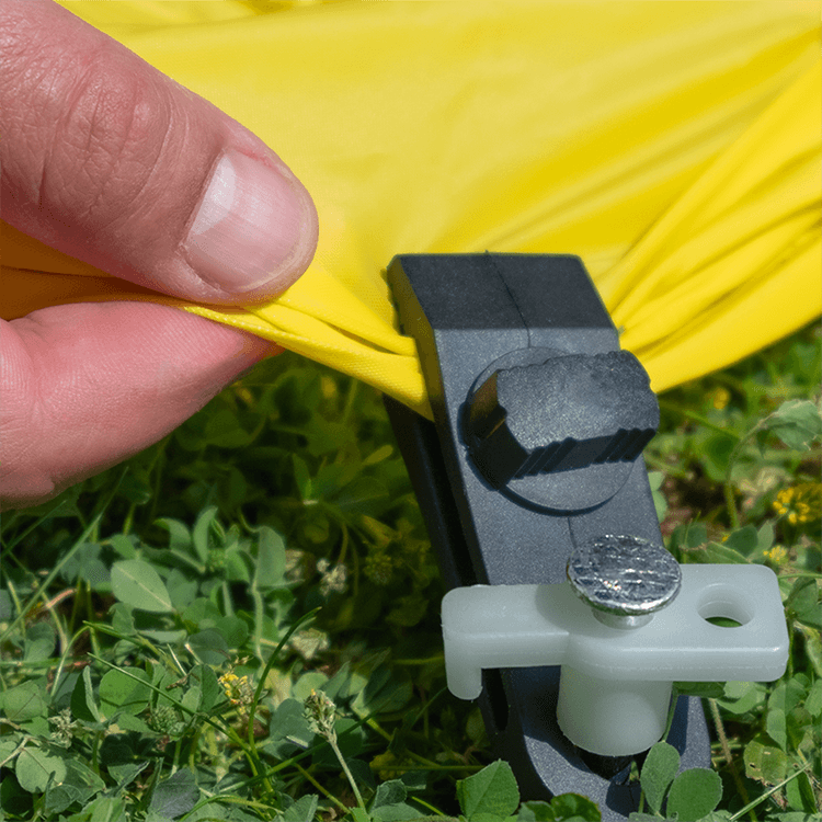 Set of 4 clamps for attaching groundsheet or mat MultiClamp - Haba