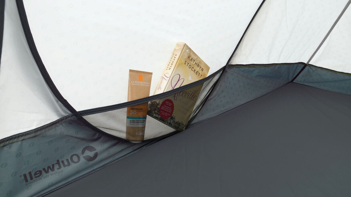 Eastbourne Beach Shelter - Outwell