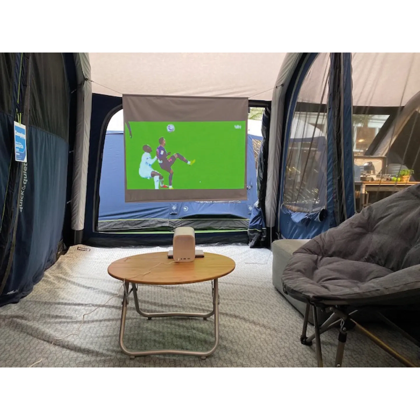 Projection screen - Outwell