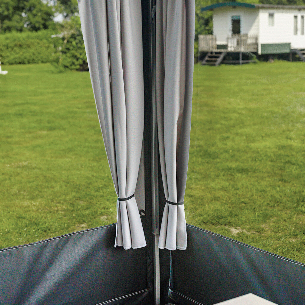 Adventure Awning Tent - Reda