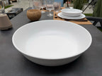 Beautiful elegant summer tableware in Edge Matte Azul plastic