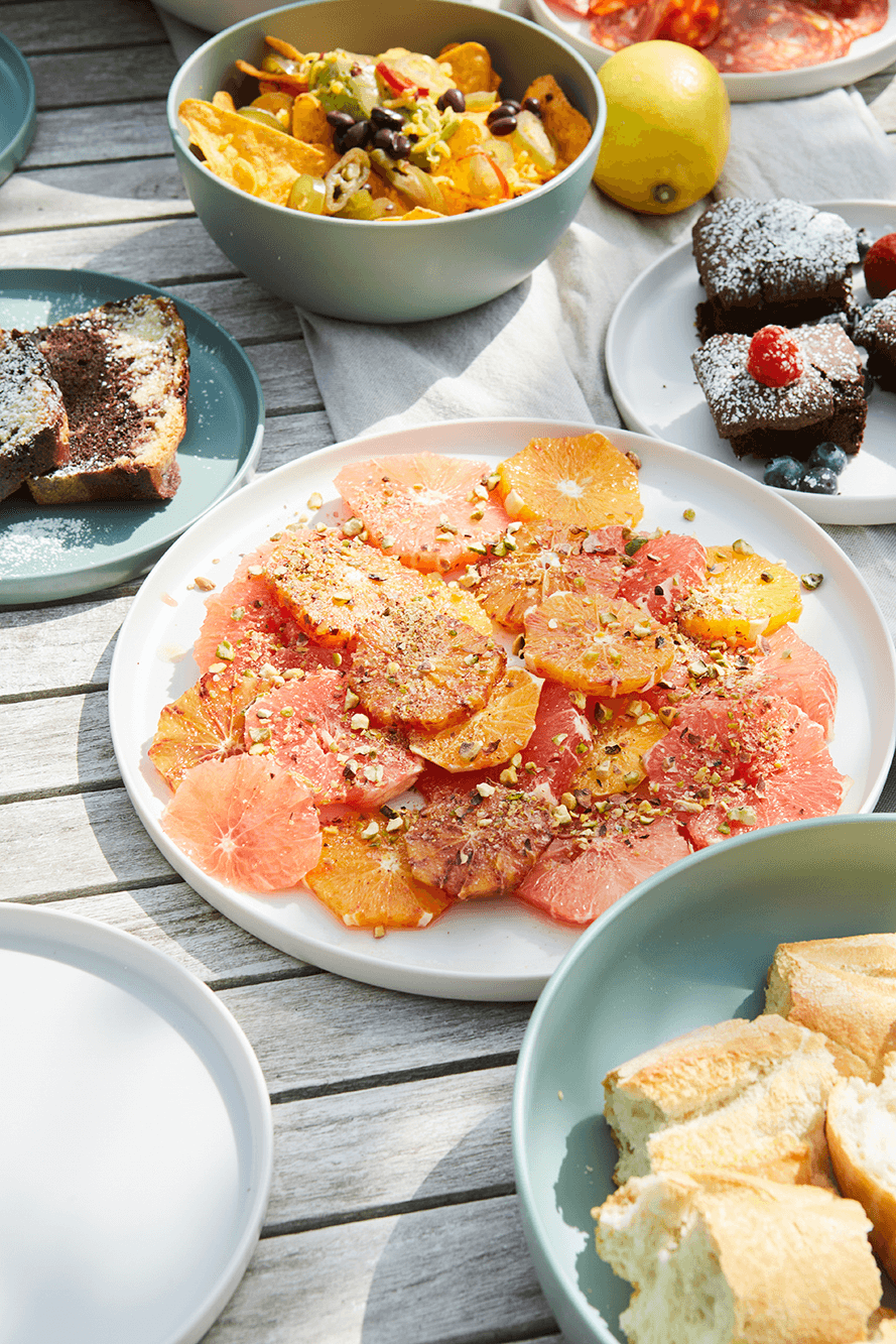 Tableware made from recycled PET bottles