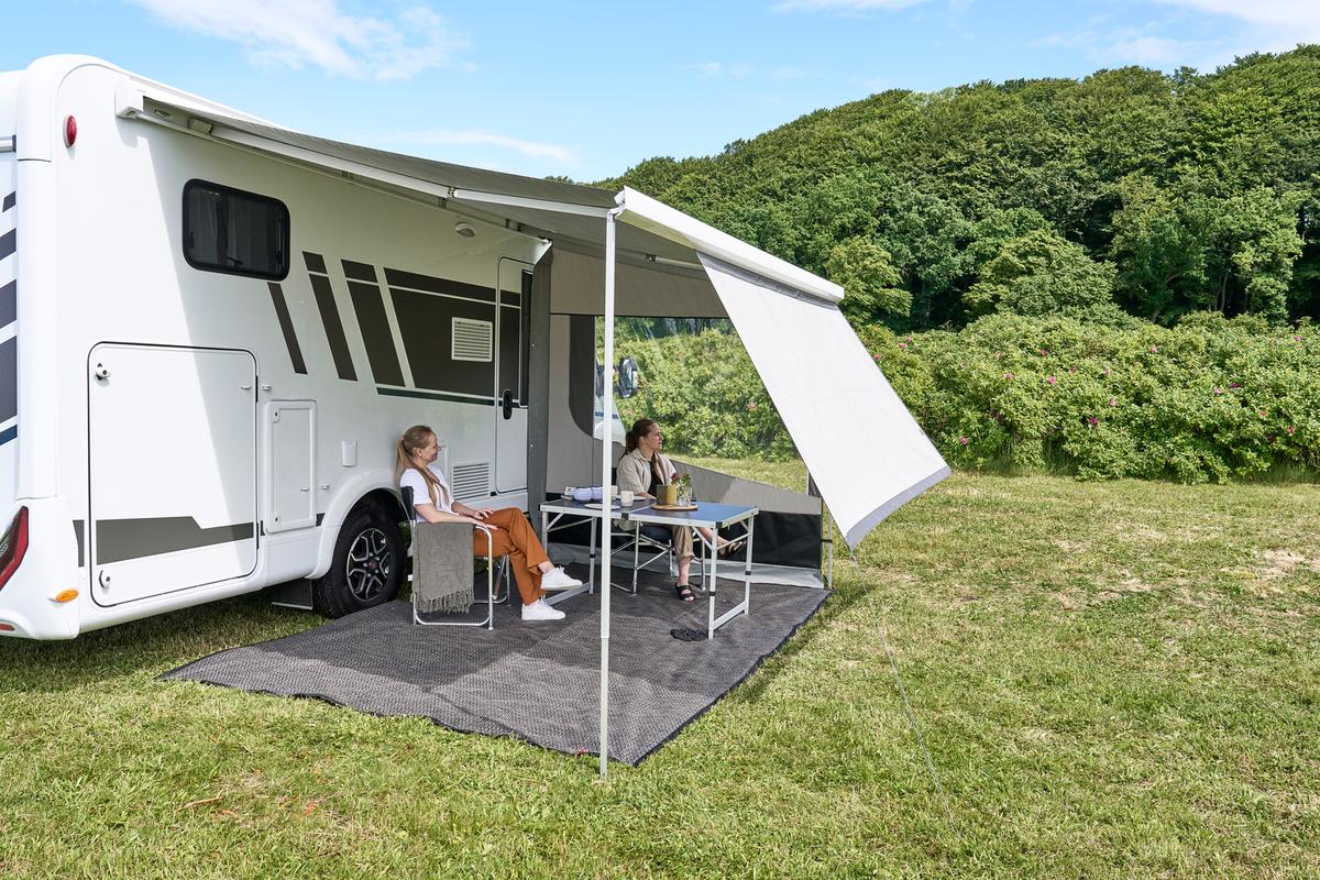 Shade Screen - Isabella