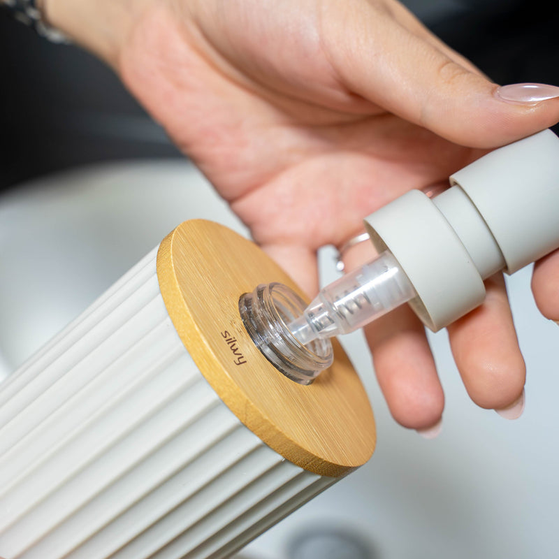 Distributeur de savon magnétique et/ou porte-brosse à dents - Silwy