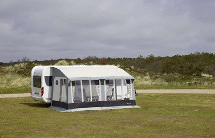 Universal - Isabella