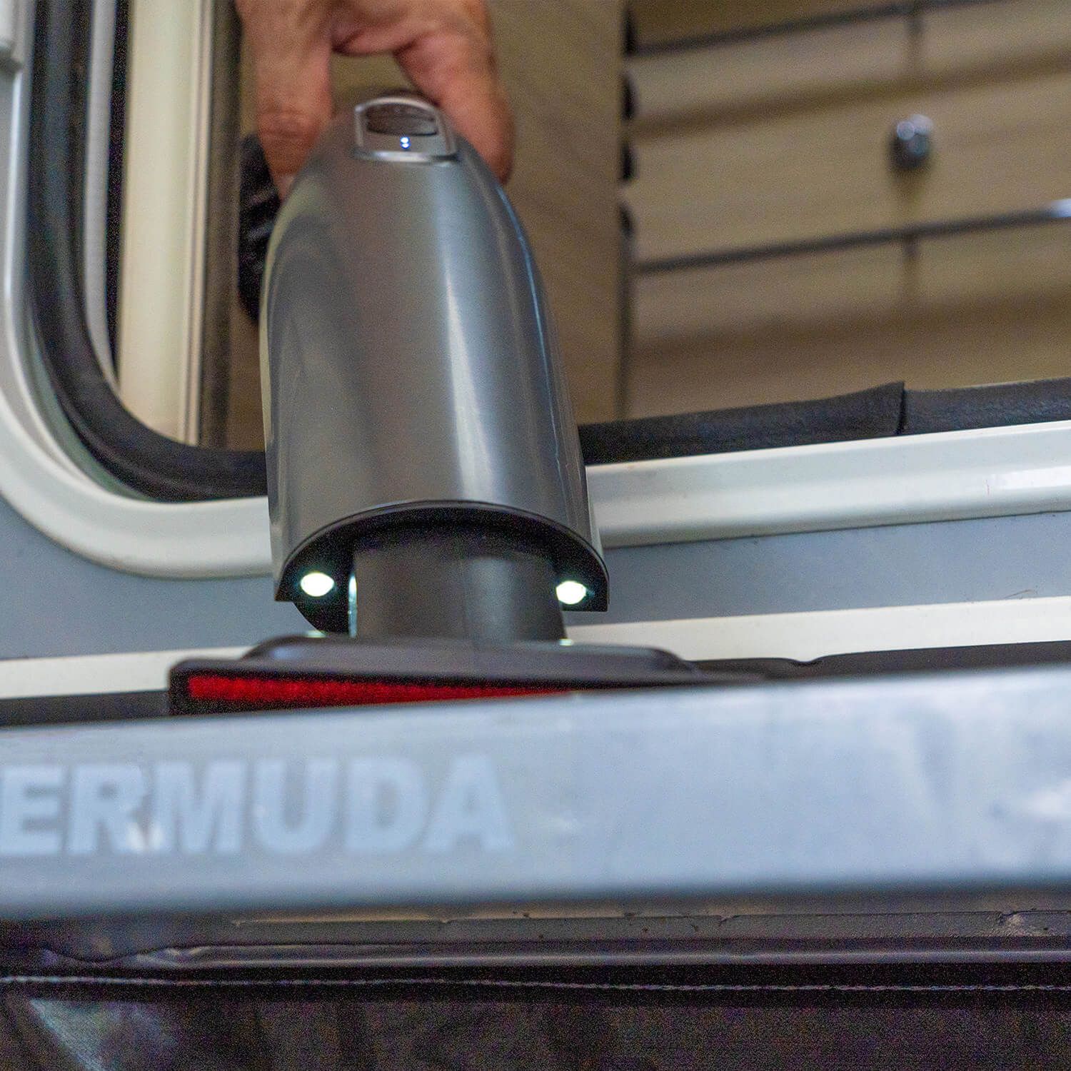 VacuSwift compact and multifunctional camping vacuum cleaner - Haba