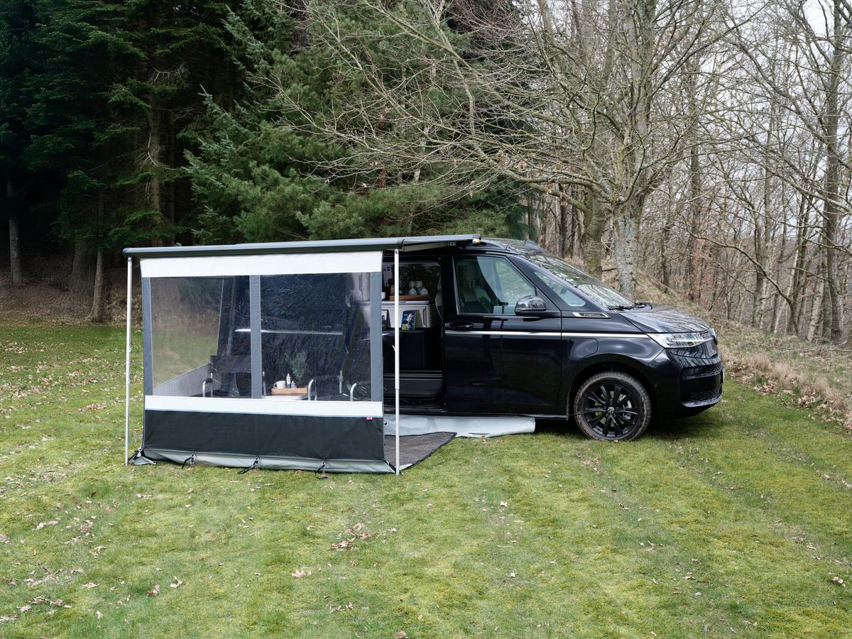 Van Front - Isabella