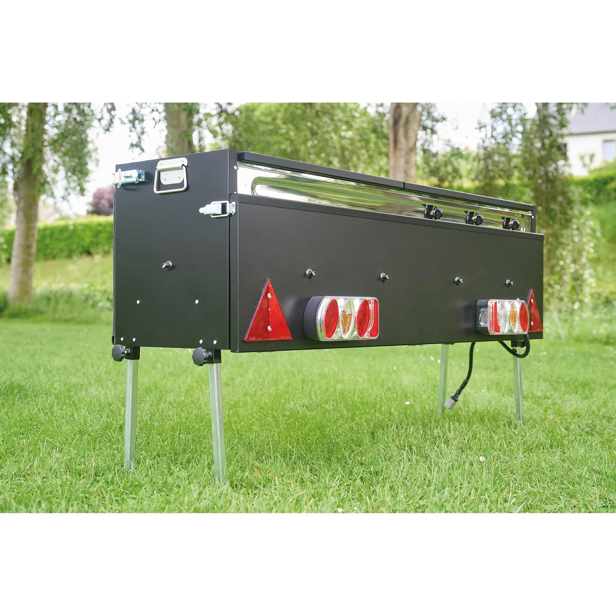 Folding trailer with inflatable awning for 4 people Jamet Air model 2025