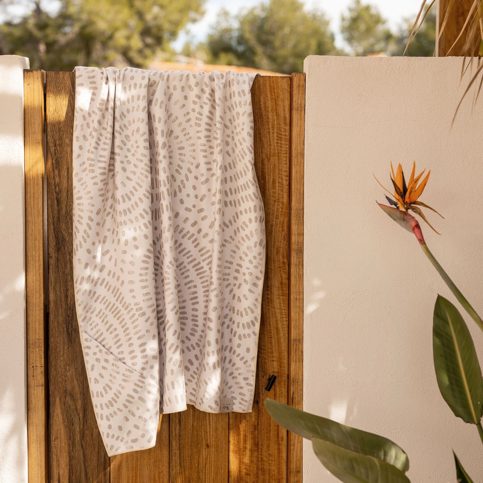 Walra beach towel - lightweight and fast drying - different colors