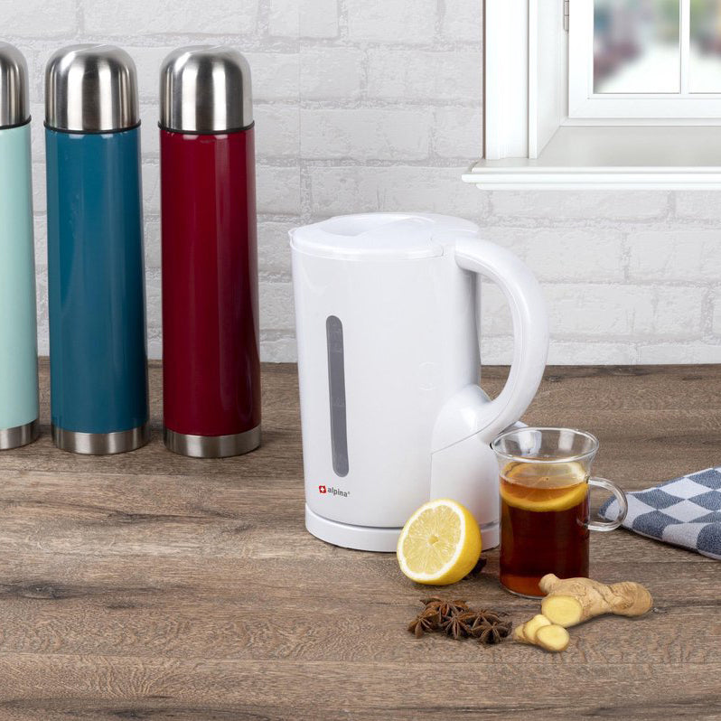 Kettle of 1.7 Liter and 2200W with cordless pouring jug and boil-dry protection - Alpina
